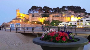 Apartamento Miquel 2 centro de Tossa de Mar 4 personas con wifi y parking